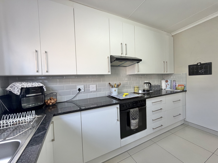 3 Bedroom Property for Sale in Jeffreys Bay Central Eastern Cape